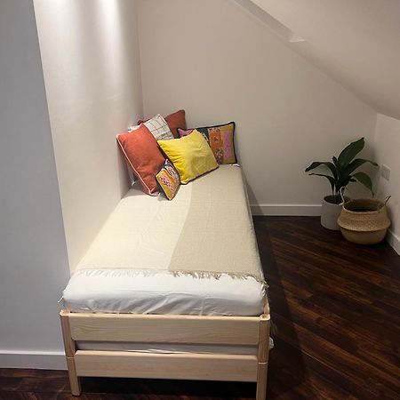 לונדון Spacious Battersea Rooms And Apartments מראה חיצוני תמונה