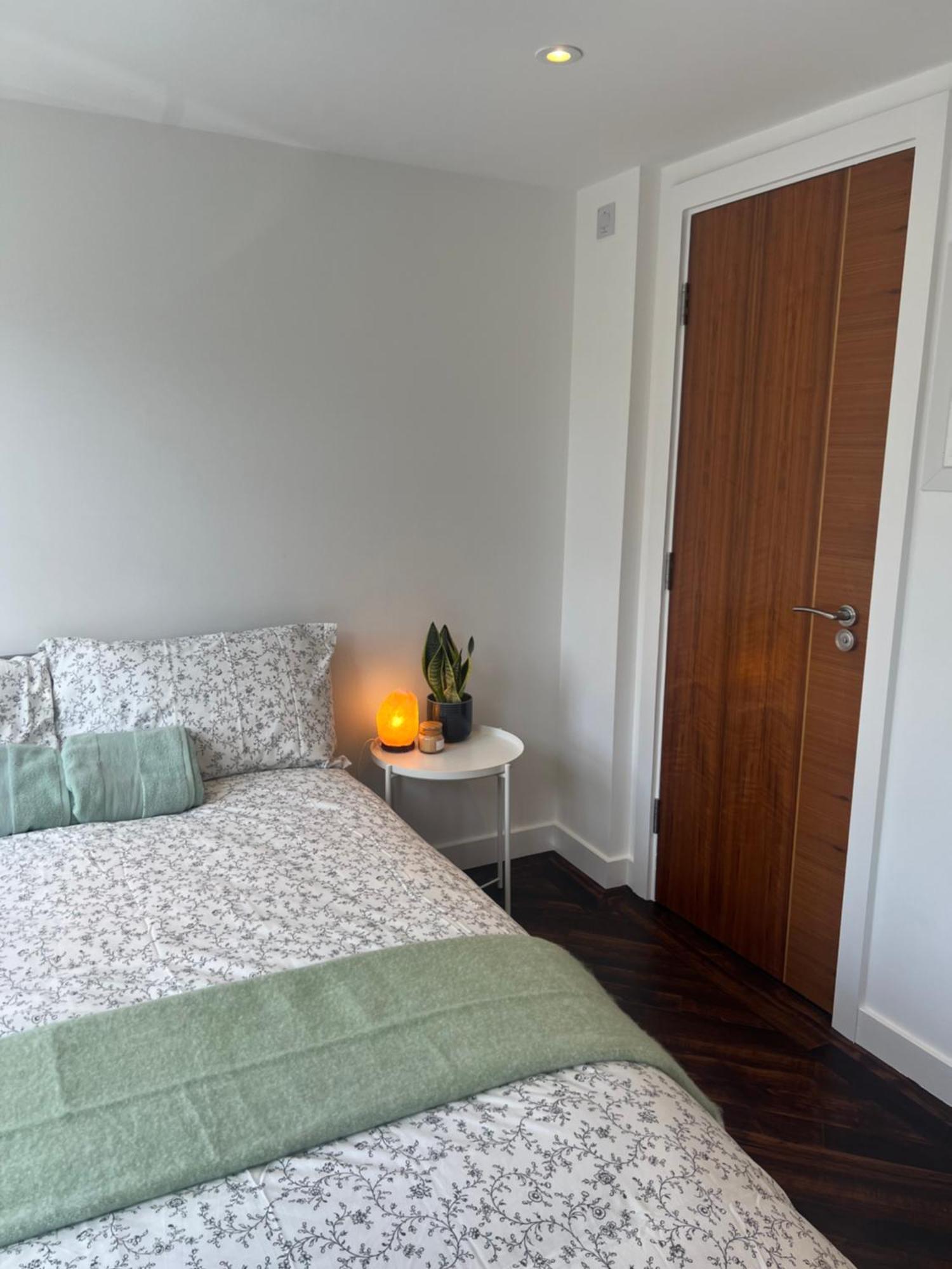 לונדון Spacious Battersea Rooms And Apartments מראה חיצוני תמונה