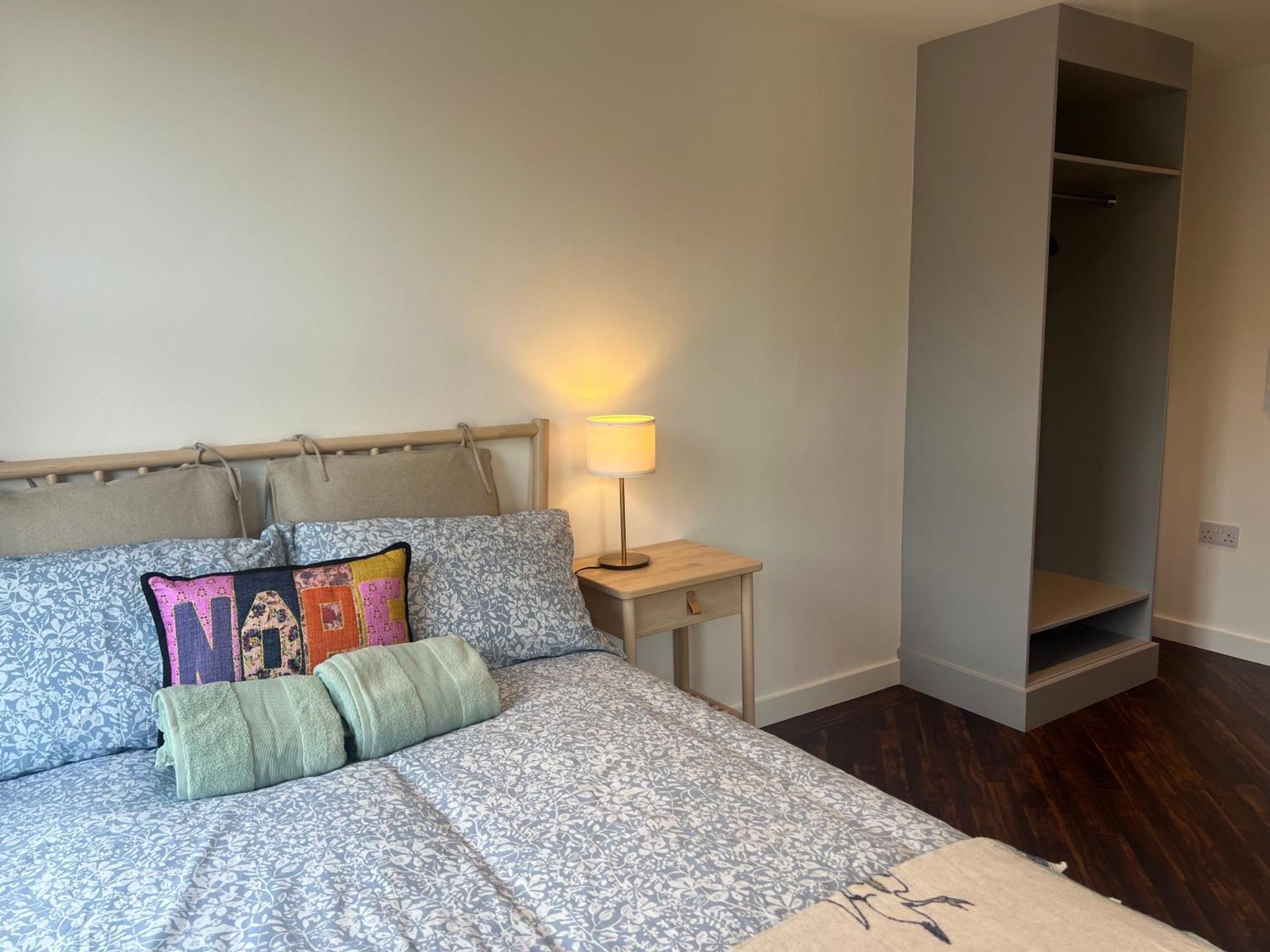 לונדון Spacious Battersea Rooms And Apartments מראה חיצוני תמונה